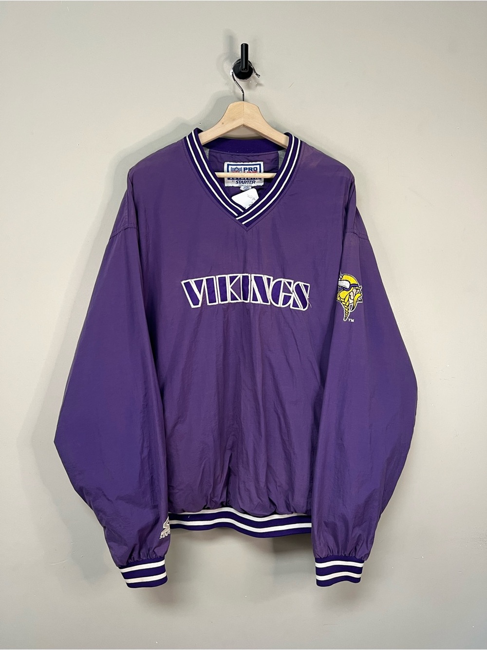 Vintage Minnesota Vikings NFL Windbreaker